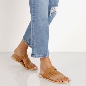 •Dolce Vita• NEW Strappy Flat Sandal